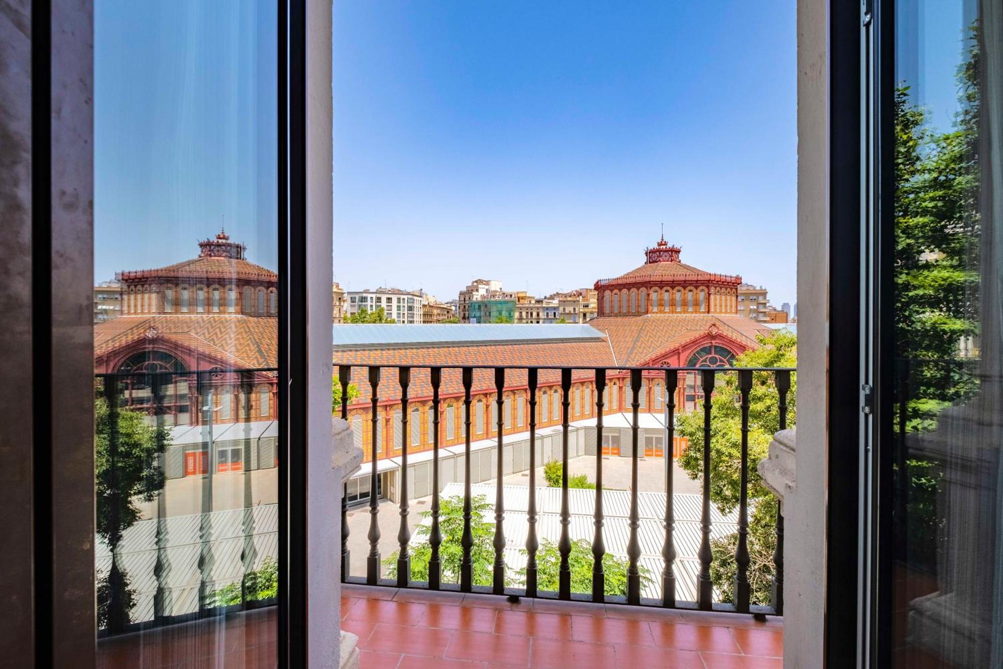 Aspasios Market Balconies Barcelona Room photo